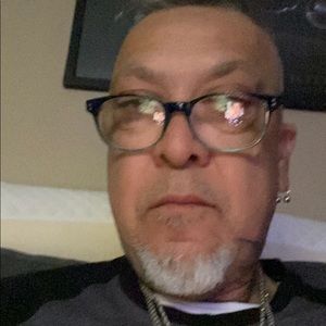 Meet your Posher, Jose